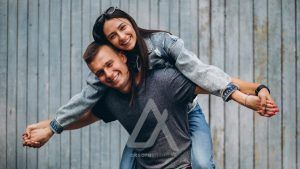 Tanda Laki-laki Memiliki Perasaan Mendalam Untukmu