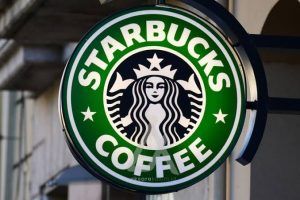 300 Ribu Botol Starbucks Ditarik dari Peredaran