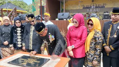 Replika Istana Kutai Diresmikan saat Pembukaan Erau Guntung 2024, Bambang: Sesuai Target