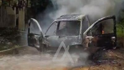 Mobil Espass di Bontang Terbakar, Korban Merugi Puluhan Juta