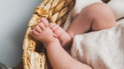 Bayi enam bulan tertindih tubuh ayah kandung di Balikpapan