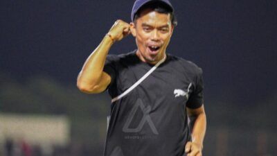 Ini Profil Pelatih Tanjung Laut yang Sukses Antarkan Juara di PKT Cup 2025