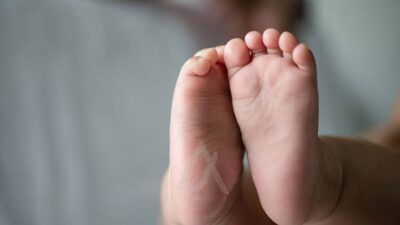 Bayi Satu Minggu di Kalsel Tewas Dibanting Pria Mabuk yang Tiba-tiba Masuk Rumah